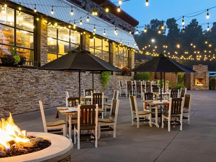 Commercial Outdoor Patio Furniture - Practical Tips and Products