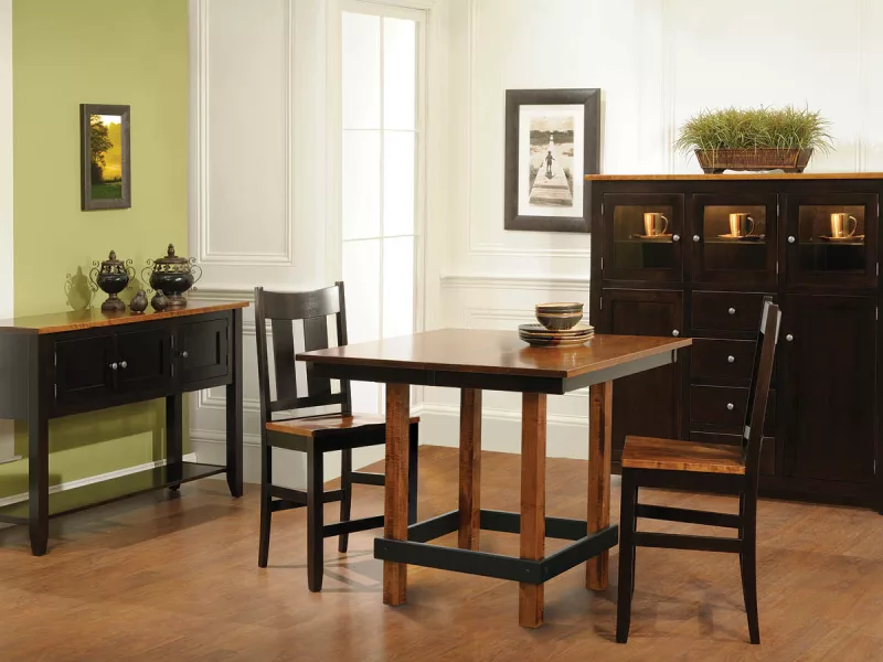 Hinesburg Dining Set
