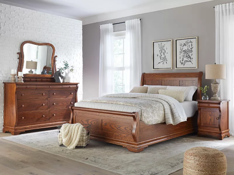 Milwaukee Sleigh Bedroom Set