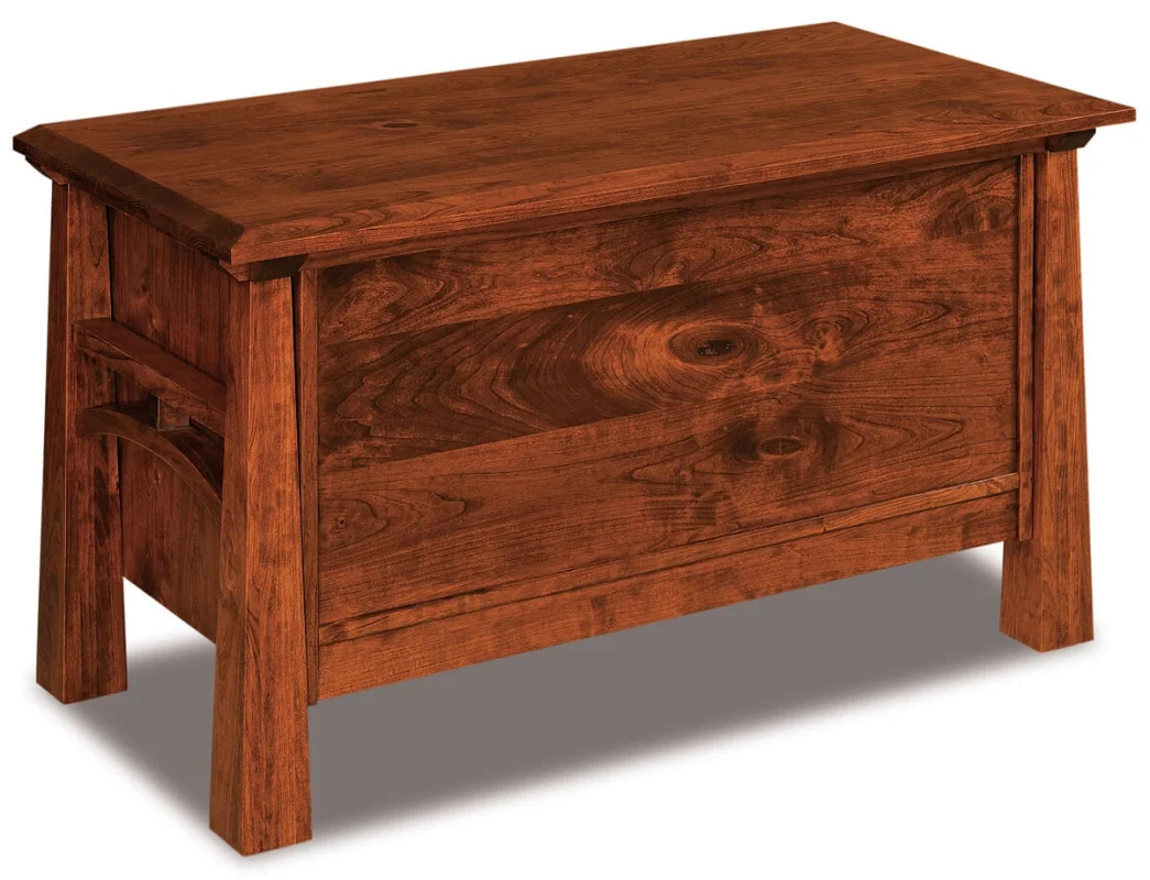 Bellevue Amish Blanket Chest