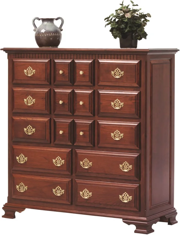 Elizabeth's Tradition Monticello Chest