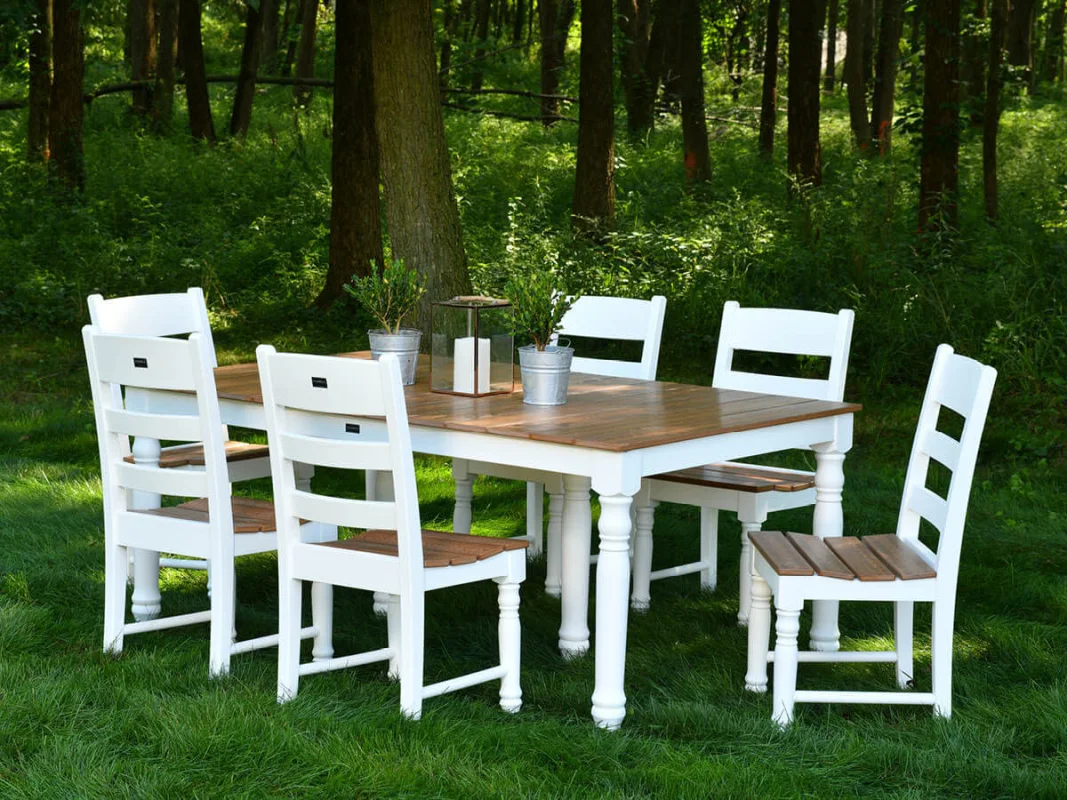 Niagara Falls Outdoor Dining Collection