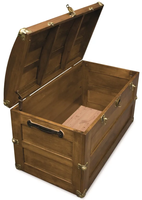 Trunk with solid Cedar bottom