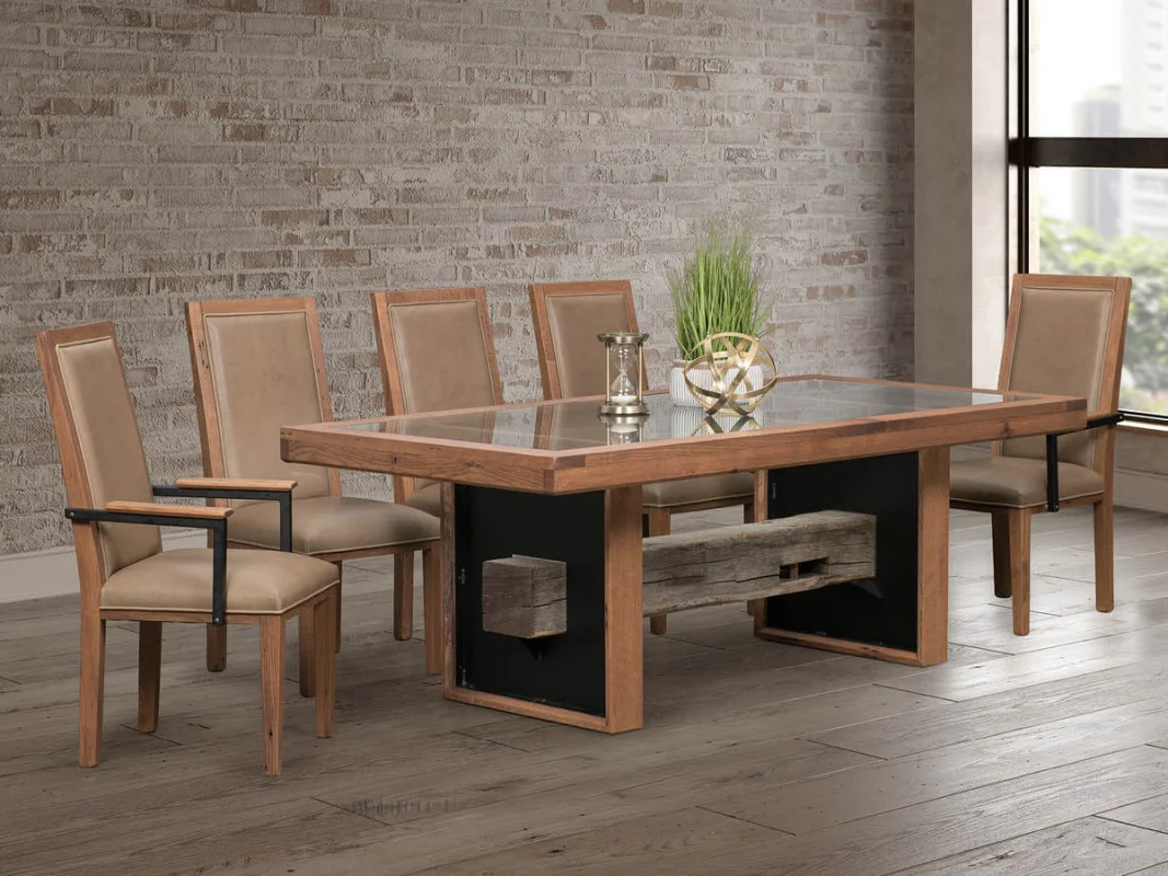 Paraway Rustic Dining Set