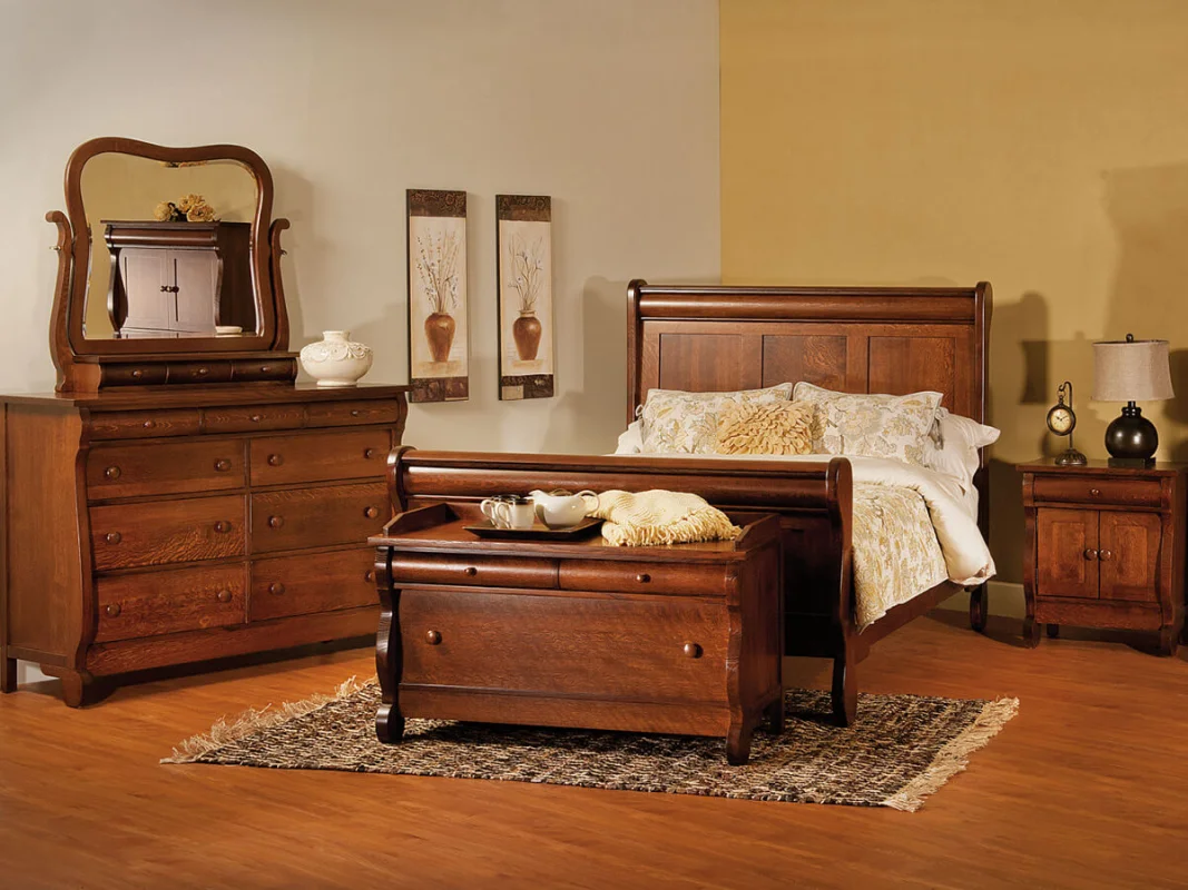 Victoria Sleigh Bedroom Set
