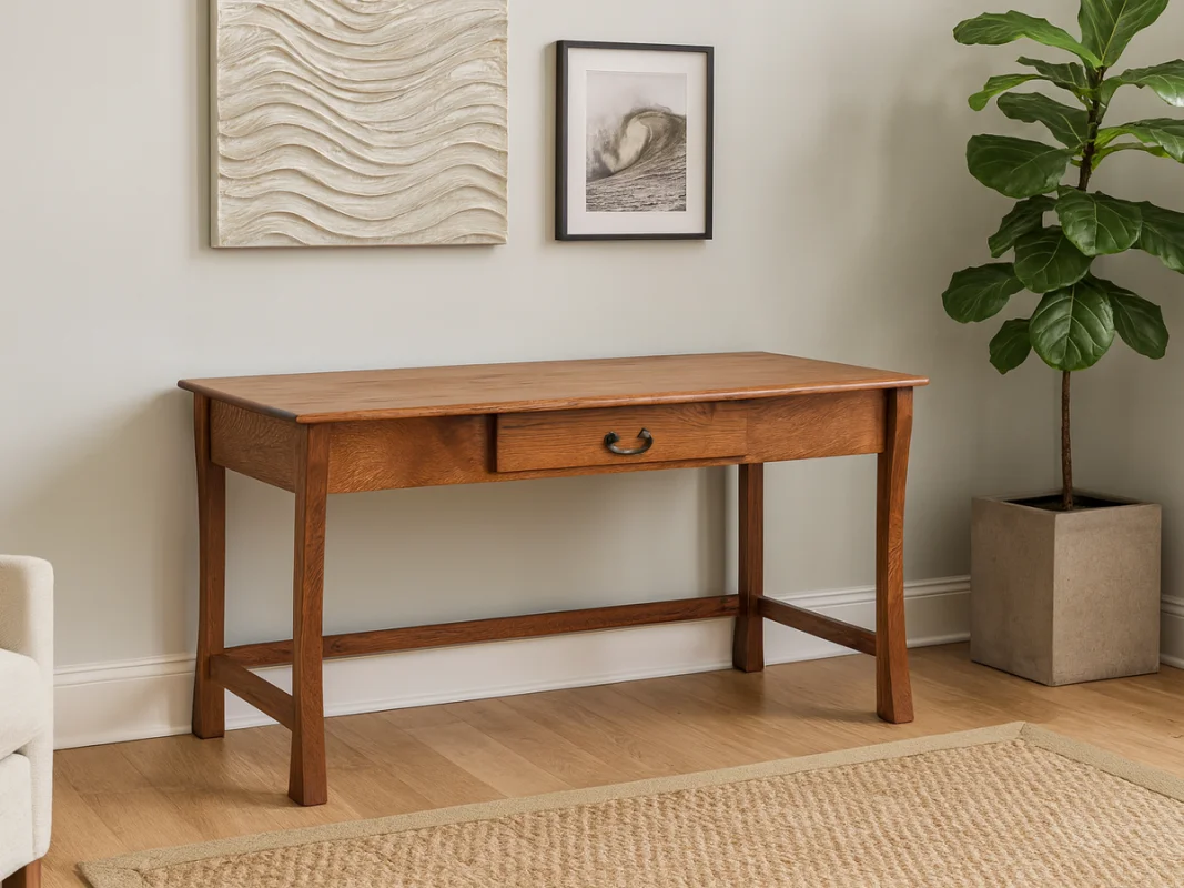 Yutan Writing Desk