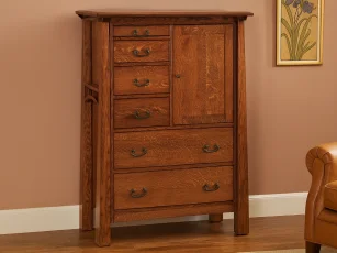 Bellevue Chest