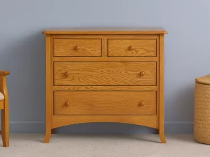 Bradley 4-Drawer Child's Chest