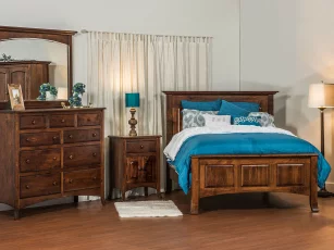 Bradley Amish Bedroom Set image 2