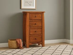 Castle Rock 4-Drawer Lingerie Chest