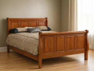 Elizabeth's Tradition Sleigh Bed