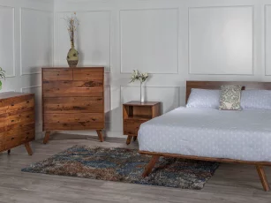 Fox Chase Bedroom Set image 1