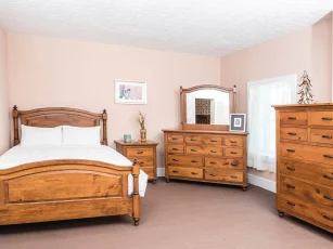 Glen Allen Bedroom Collection