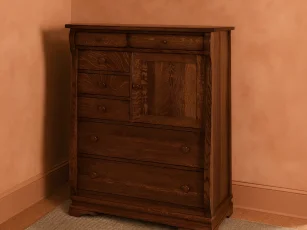 Milwaukee Sleigh Bachelor's Chest