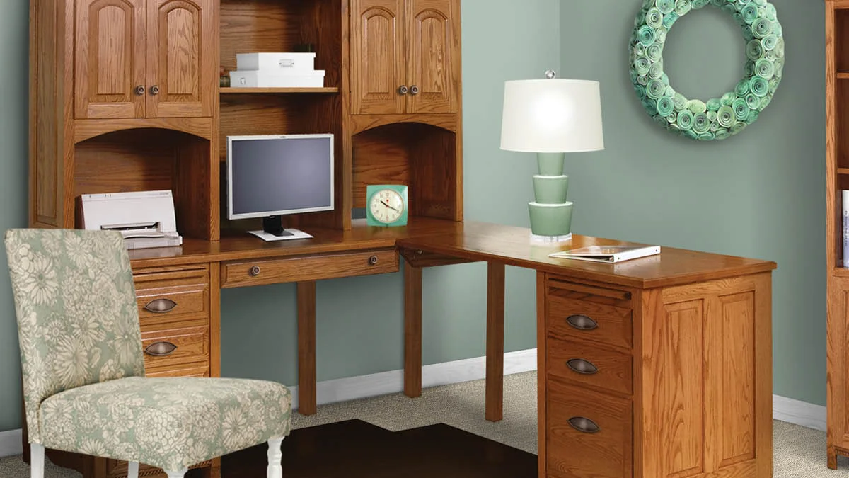 Solid Wood Office Desks with Hutches Solid Wood Office Desks with Hutches