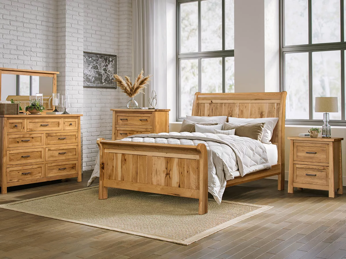 Chelmsford Bedroom Set image 1