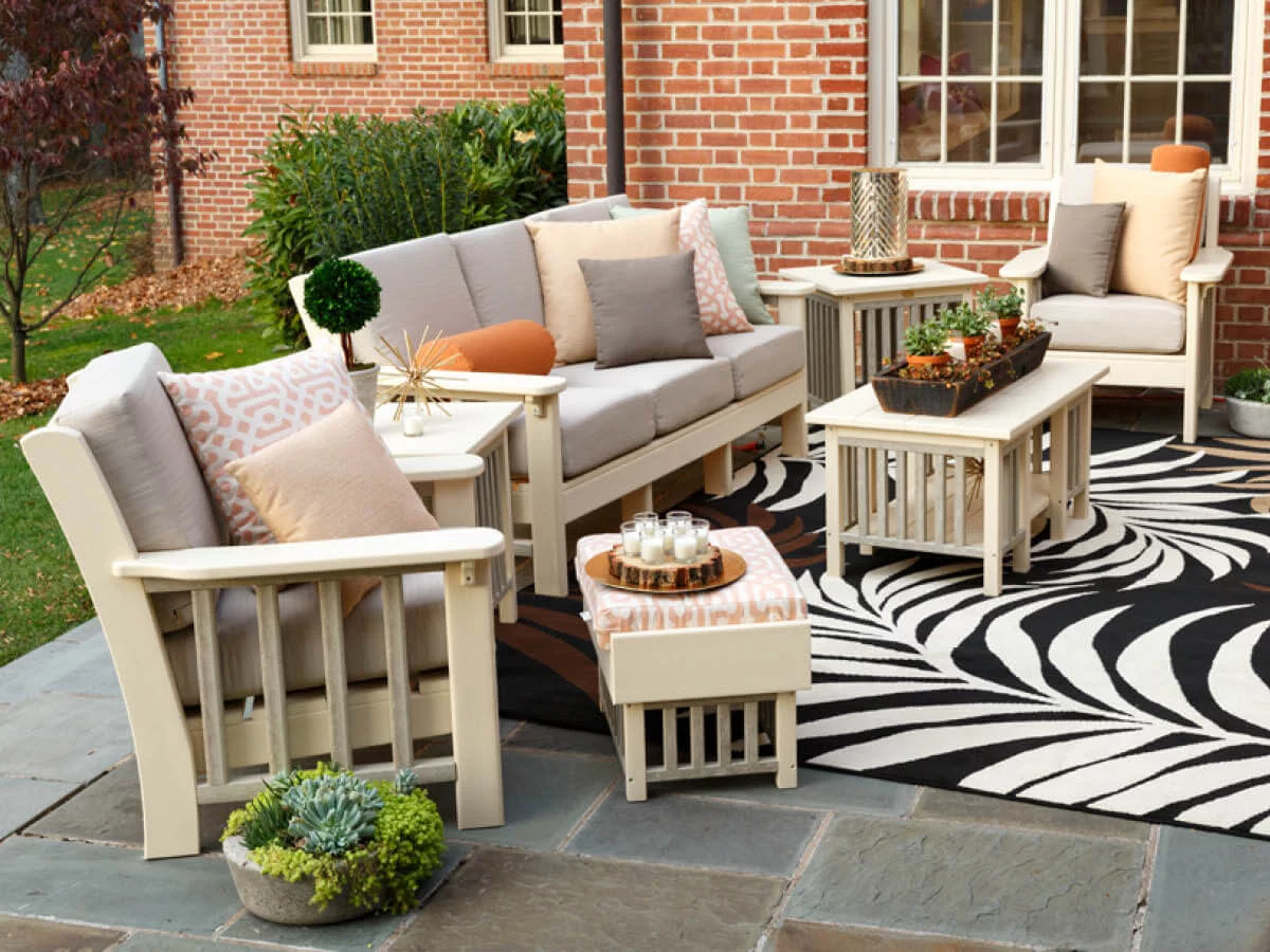 La Jolla Outdoor Furniture Set image 2