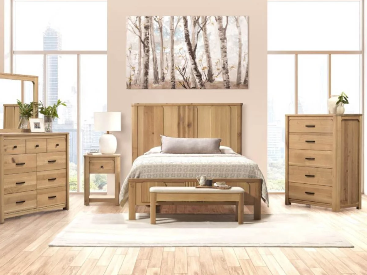 Larimore Bedroom Set image 3
