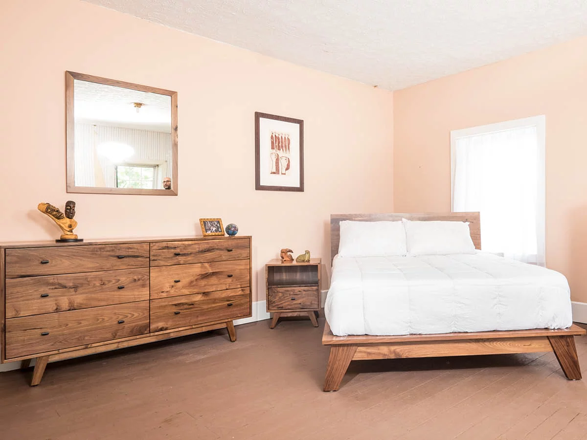 Woodstock Bedroom Set image 1